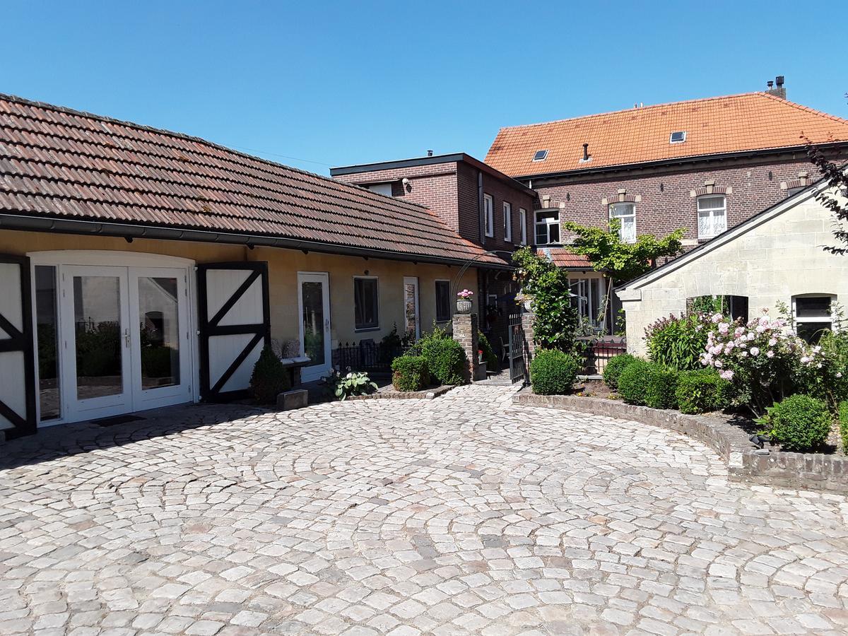 Ferrum Ferrum Valkenburg aan de Geul Exterior photo